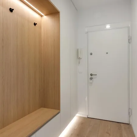 Διαμέρισμα Luxe Penthouse With A Castle View *