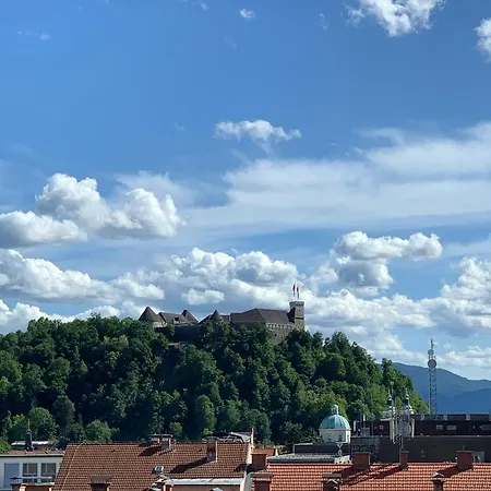Luxe Penthouse With A Castle View * Ljubljana