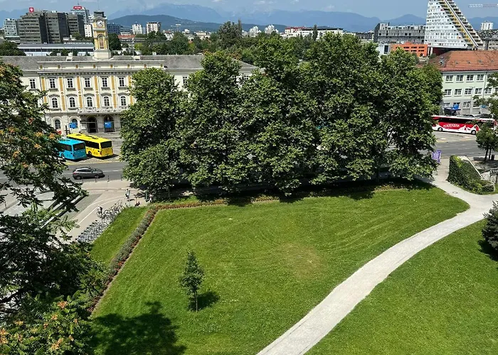 Luxe Penthouse With A Castle View Ljubljana