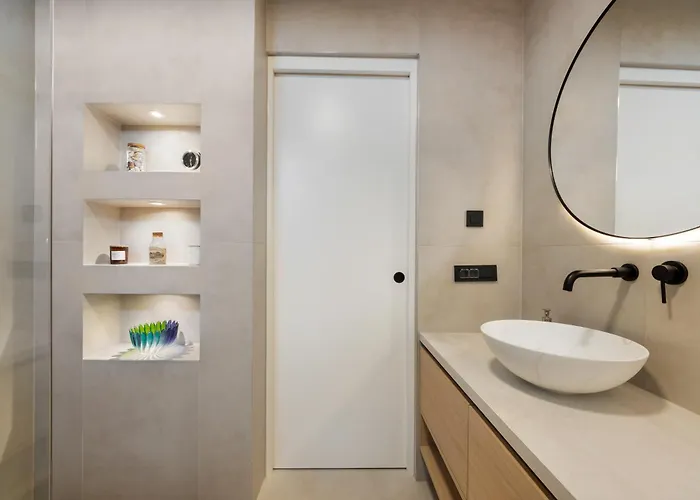 Luxe Penthouse With A Castle View Apartma